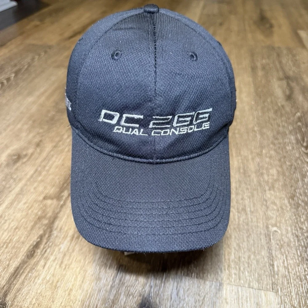 Pursuit DC 266 Dual Console Boat Hat Black Gray Sea Fishing Offshore Performance